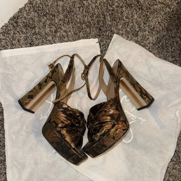 Sam Edelman Kirsten Floral Printed Chunky Heels size 6 - Picture 3 of 5